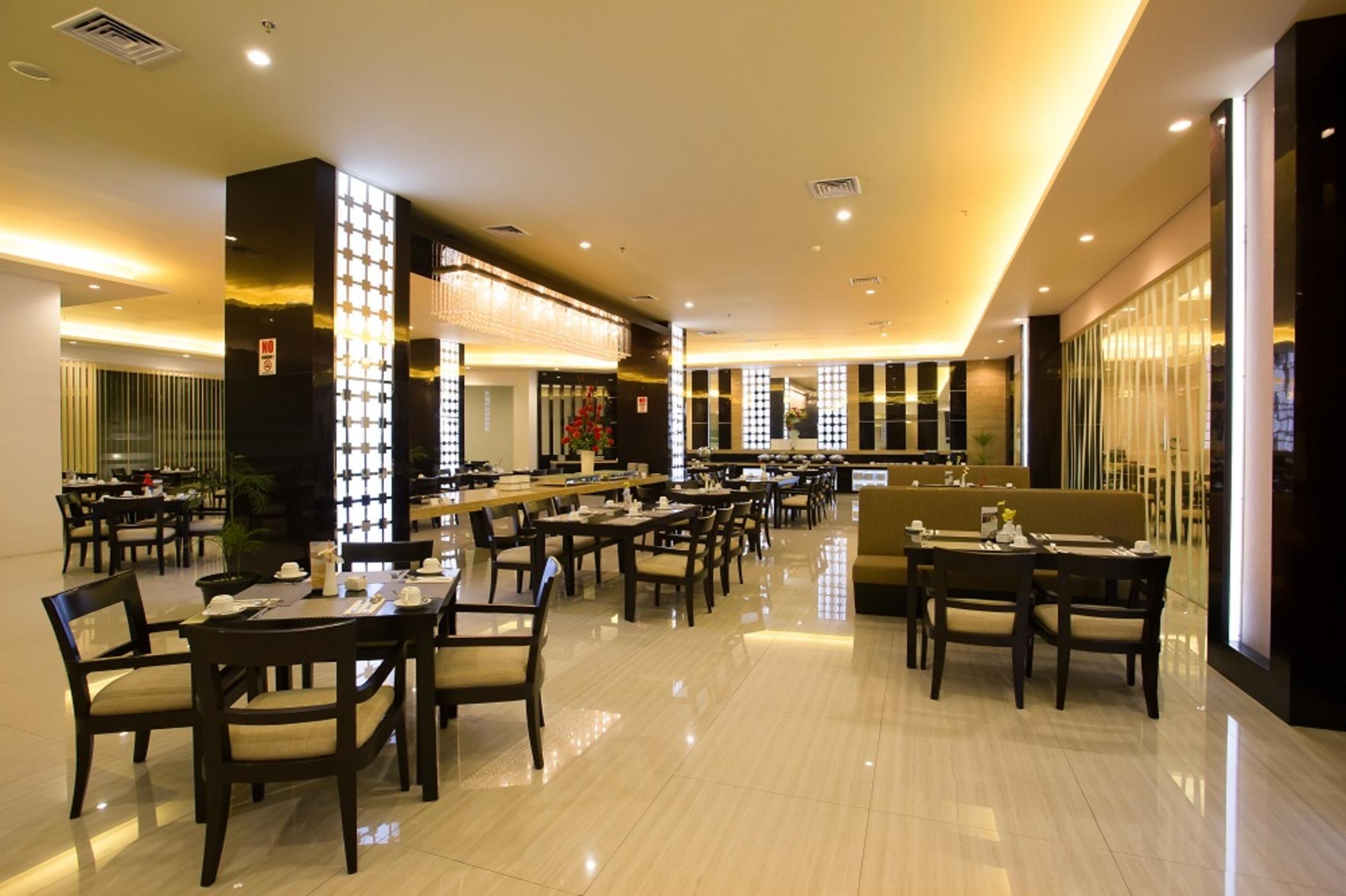 Golden Palace Hotel Lombok Mataram Exterior photo