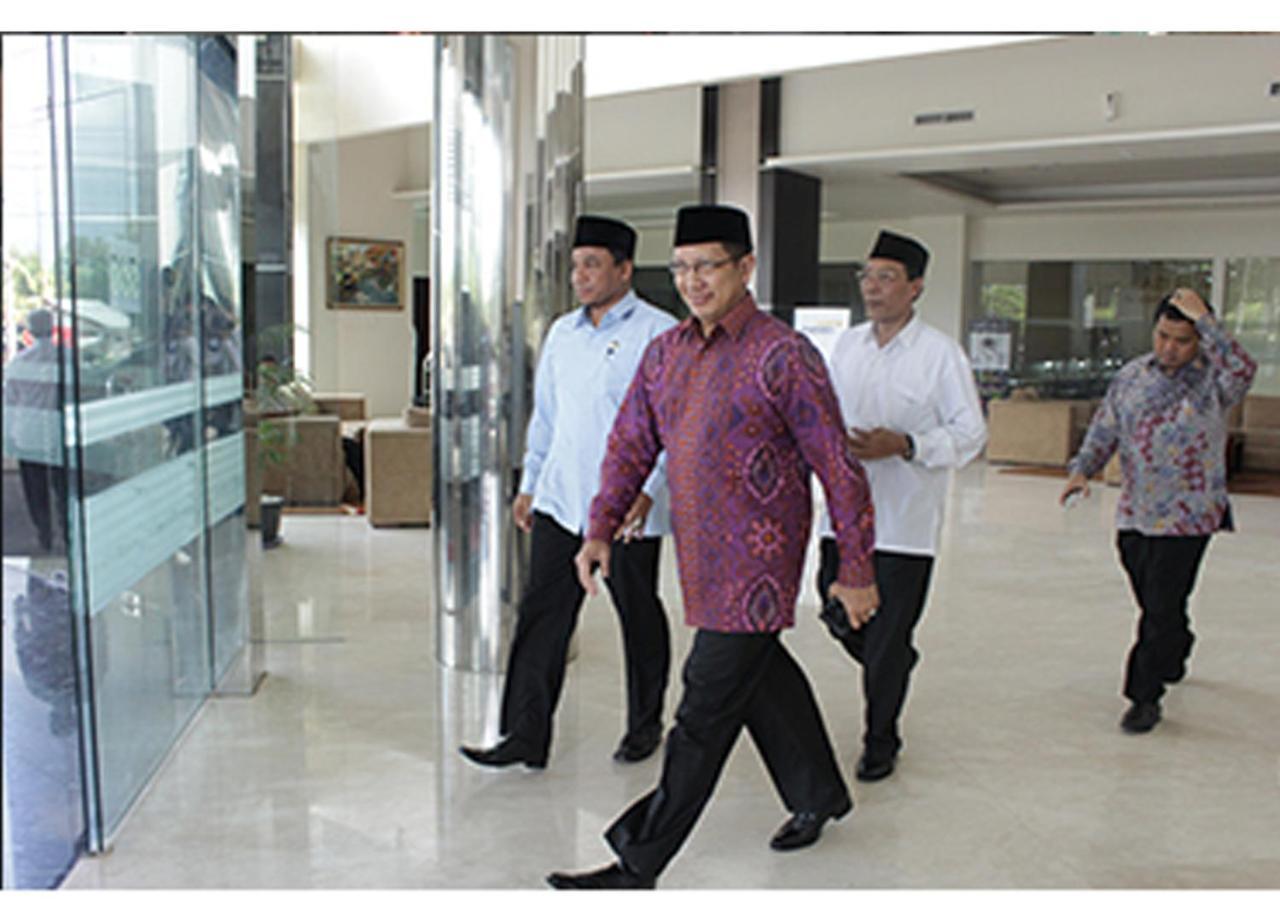 Golden Palace Hotel Lombok Mataram Exterior photo