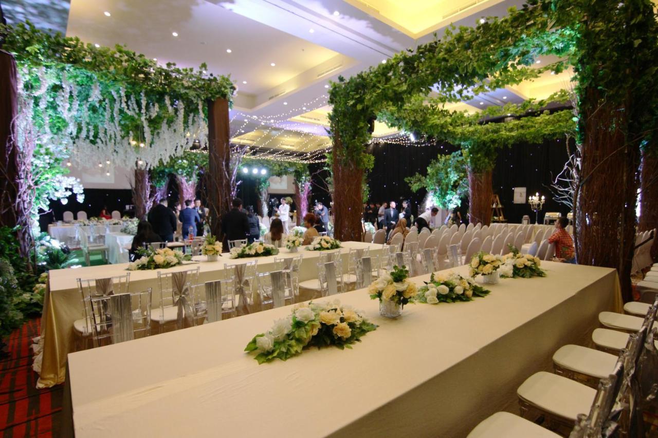 Golden Palace Hotel Lombok Mataram Exterior photo